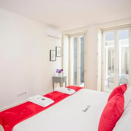 Liiiving In | Secret Terrace Apartament Porto