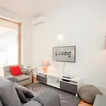 Daire Liiiving In | Secret Terrace