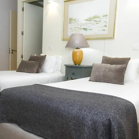 Liiiving In | Secret Terrace アパート