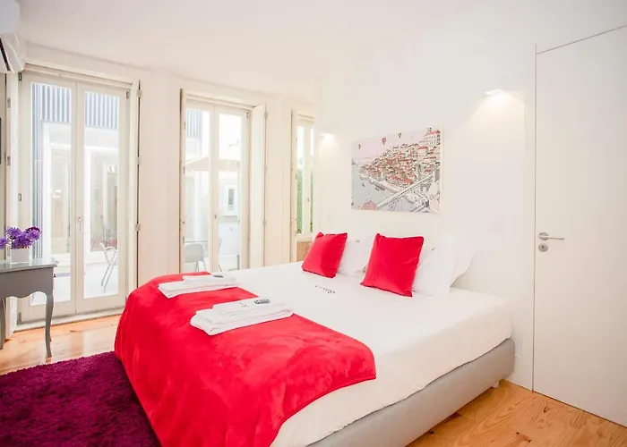 Liiiving In | Secret Terrace Porto