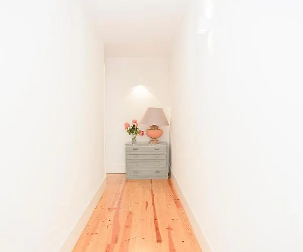 Liiiving In | Secret Terrace *